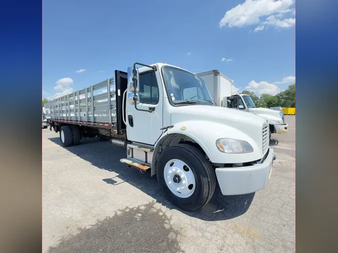 2017 FREIGHTLINER/MERCEDES M2 106