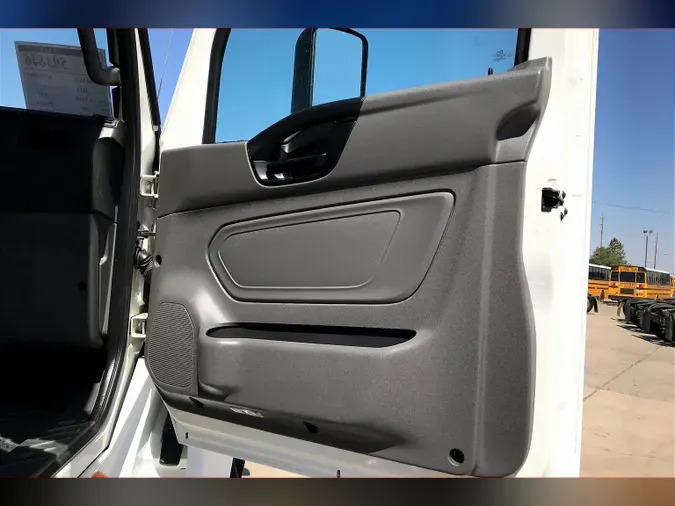 2019 INT LT625 6x4