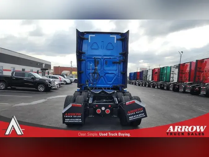 2021 FREIGHTLINER CA126