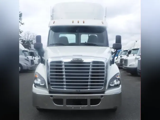 2020 FREIGHTLINER CASCADIA 125