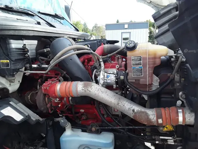 2019 NAVISTAR INTERNATIONAL LT625 DAYCAB T/A