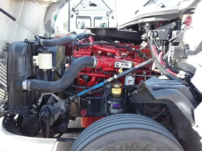 2020 NAVISTAR INTERNATIONAL LT625 SLPR CAB