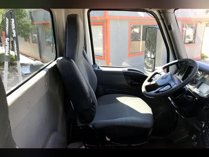 2019 INT LT625 6x4