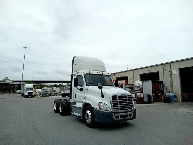 2019 Freightliner Cascadia 12511ab5bea182e1037b6430bc761ebc2a8