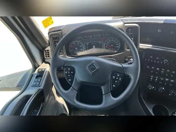 2022 INTERNATIONAL LT625