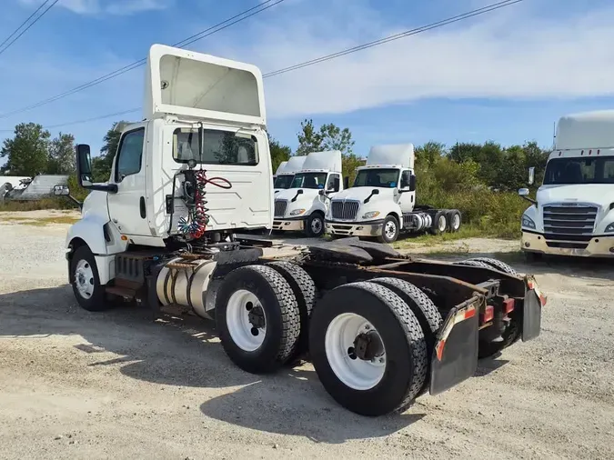 2019 NAVISTAR INTERNATIONAL LT625 DAYCAB T/A11b7716be9dafbaab3381cf2421c42eb