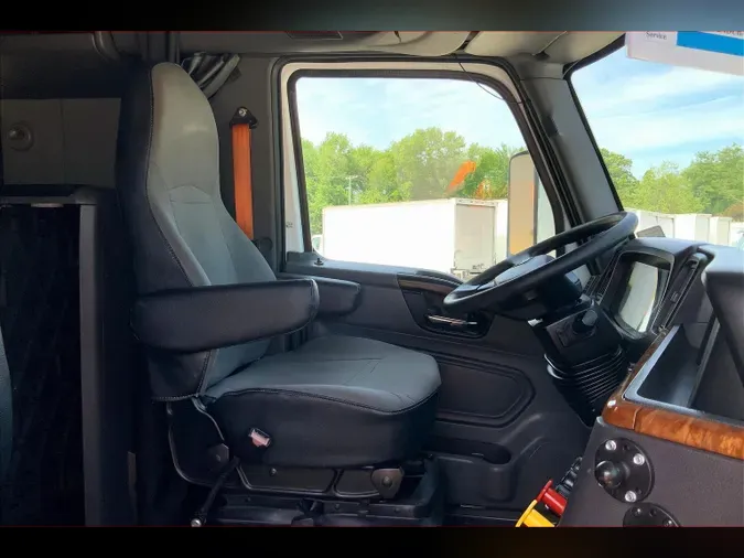 2020 INT LT625 6x4