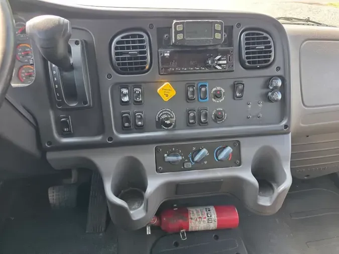 2019 FREIGHTLINER/MERCEDES M2 10611bace9ee8c0bafd741d43eb3bb39c52