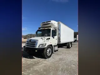 2015 HINO 338