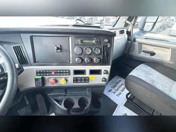 2021 Freightliner Cascadia 126