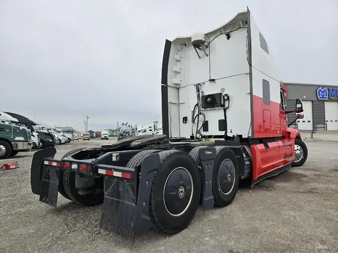 2023 PETERBILT 579