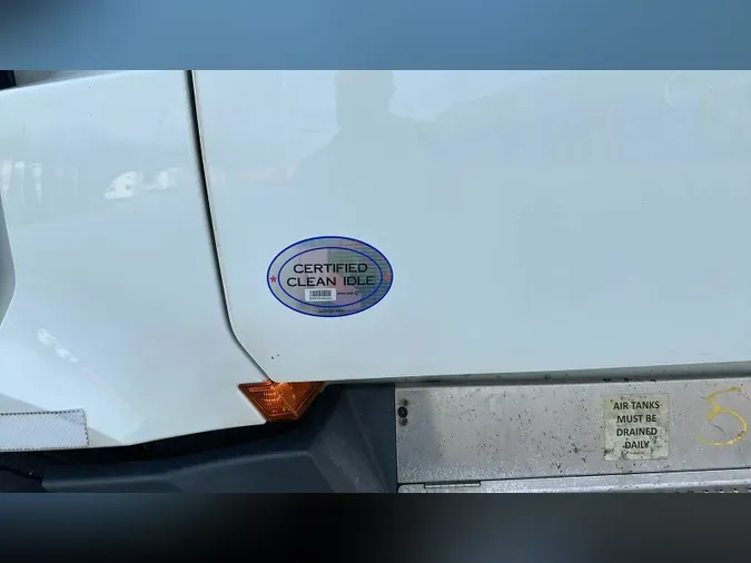 2022 Freightliner Cascadia 12611c77f2caea1c875b5b3e4e359c7a0a1