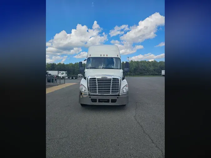 2020 FREIGHTLINER/MERCEDES CASCADIA 125