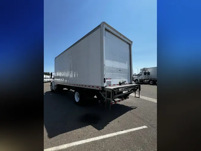 2021 FREIGHTLINER M2 106