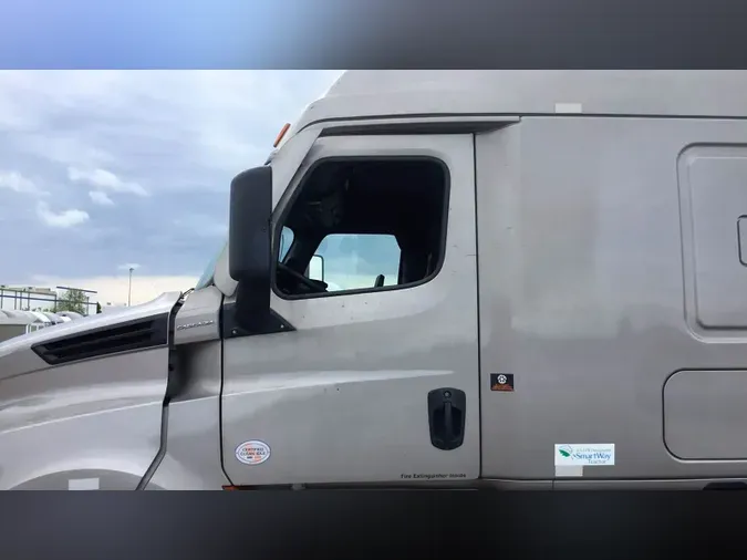 2024 Freightliner Cascadia