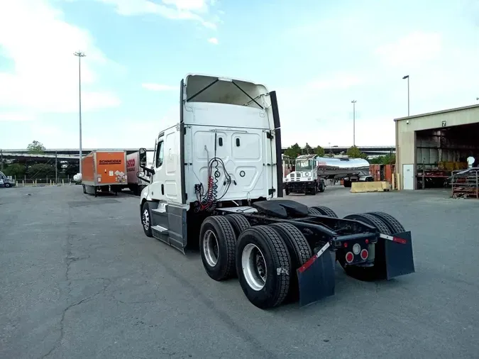 2023 Freightliner Cascadia 12611d17e913ac77bed70a53ccea618a481