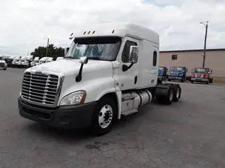 2020 FREIGHTLINER/MERCEDES CASCADIA 125