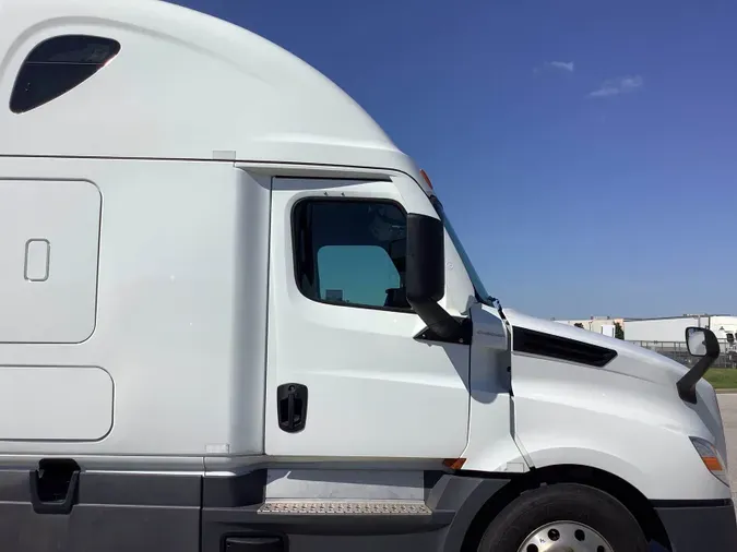 2022 Freightliner Cascadia 12611e2c4a30b97cd42fce7f8aef0b219d8