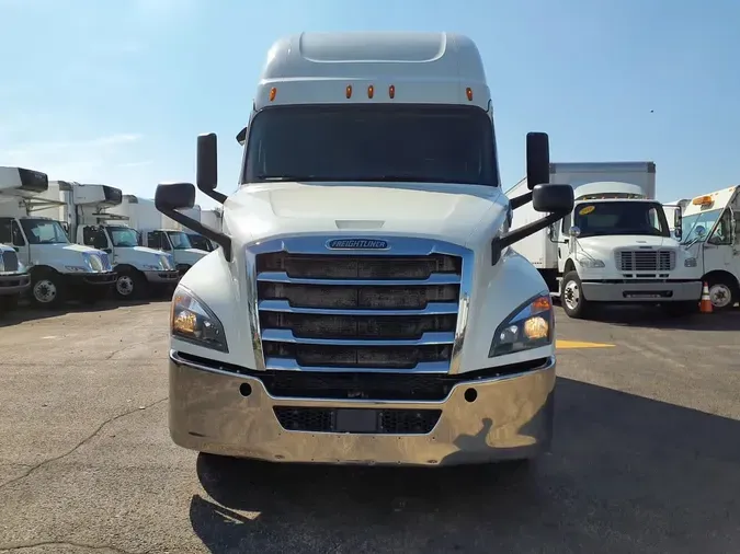 2019 FREIGHTLINER NEW CASCADIA PX12664