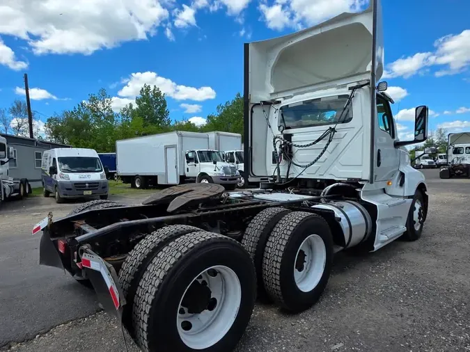 2018 NAVISTAR INTERNATIONAL LT625 DAYCAB T/A