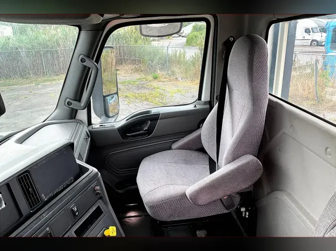 2020 INT LT625 6x4