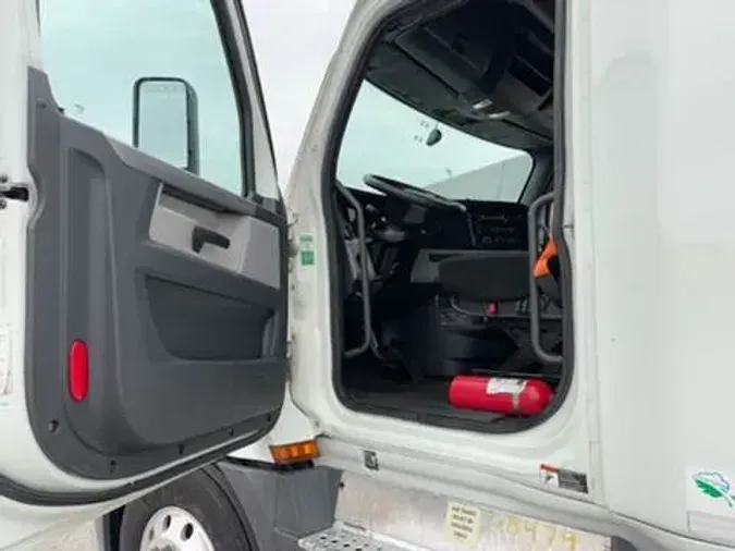 2019 Freightliner Cascadia