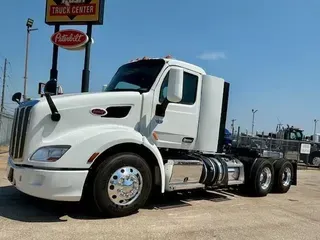 2020 Peterbilt 579