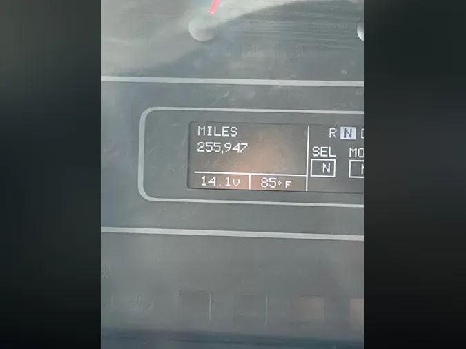 2020 NAVISTAR INTERNATIONAL MV607 (4X2)