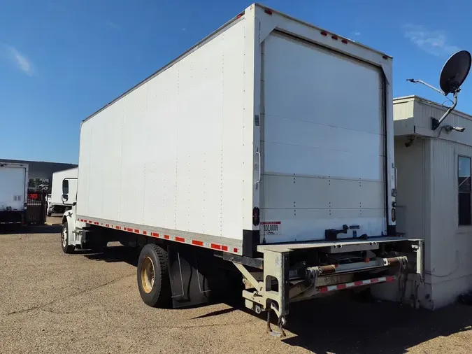 2018 FREIGHTLINER M2 106