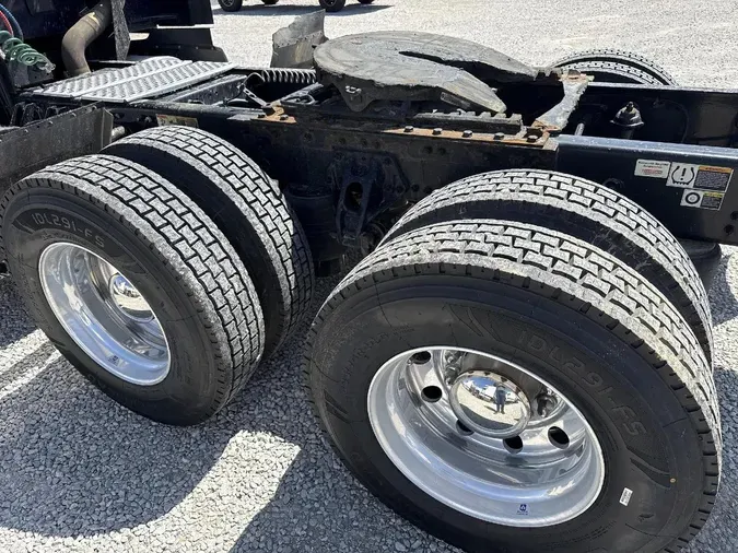 2022 KENWORTH T680