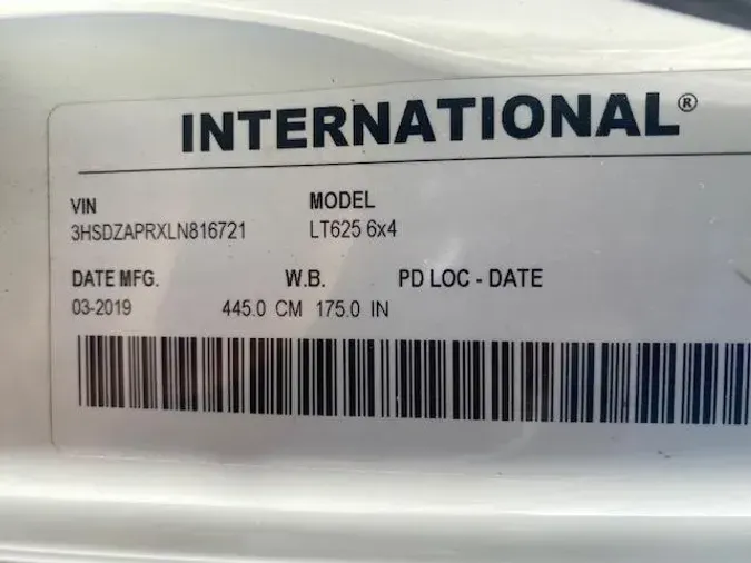 2020 International LT625
