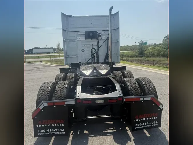 2021 VOLVO VNR74011ea54ae81ed4bfa71932aec2f07f153