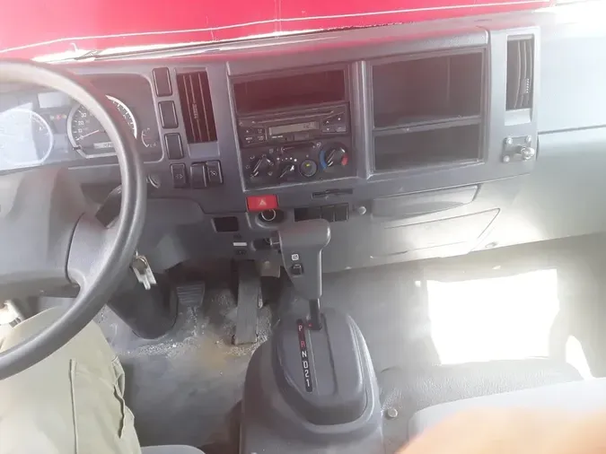 2018 ISUZU NPR HD