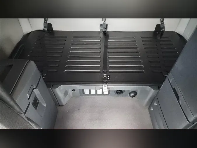 2020 FREIGHTLINER CA126
