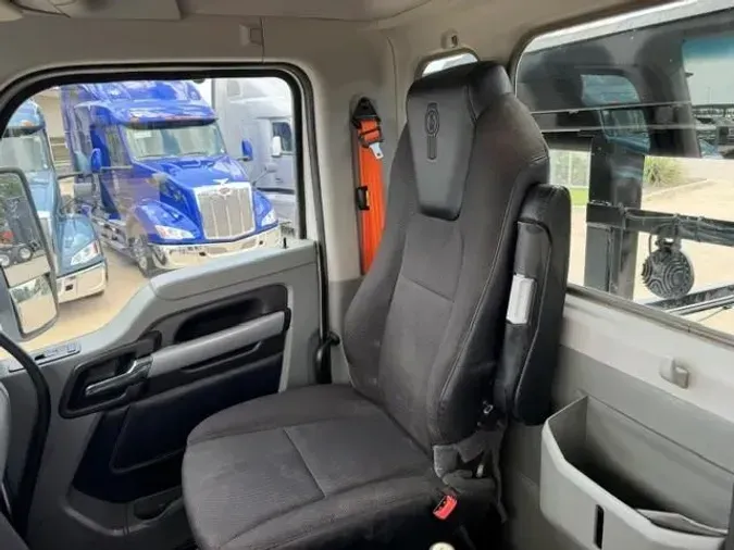 2020 Kenworth T880