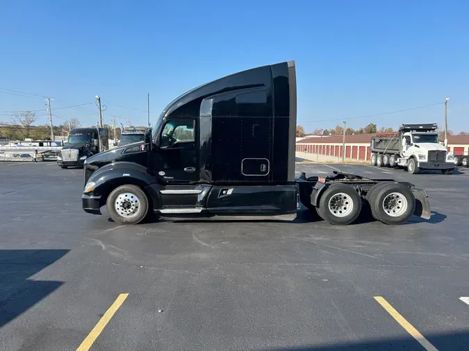 2021 Kenworth T680