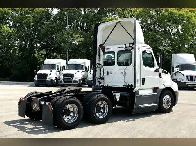 2019 FRG CASCADIA