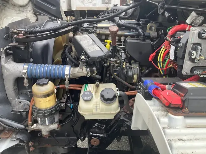 2019 FREIGHTLINER/MERCEDES M2 106