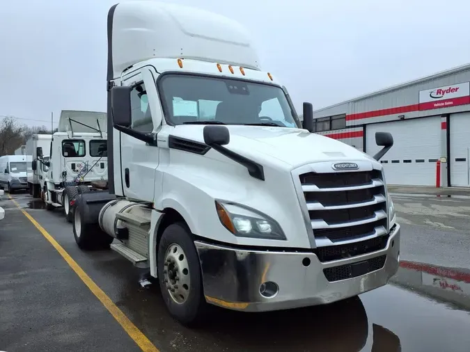 2021 FREIGHTLINER/MERCEDES CASCADIA PX12642ST11f8ee7353f3a2608b5d0943dff1d65b
