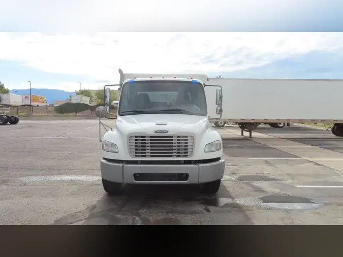2017 FREIGHTLINER M2 106