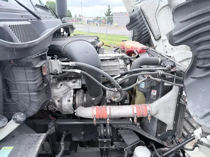 2020 FREIGHTLINER/MERCEDES CASCADIA 125
