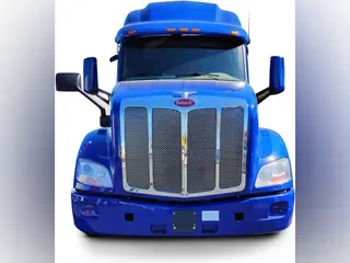2022 Peterbilt 579