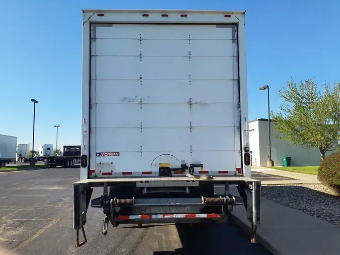 2019 FREIGHTLINER/MERCEDES M2 106