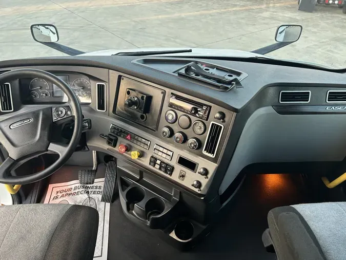 2022 Freightliner Cascadia
