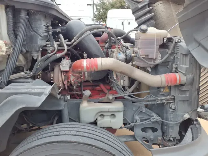 2020 NAVISTAR INTERNATIONAL LT625 SLPR CAB