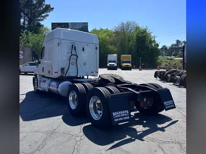 2020 FREIGHTLINER CASCADIA