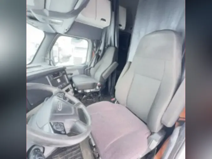 2020 FREIGHTLINER/MERCEDES NEW CASCADIA PX12664