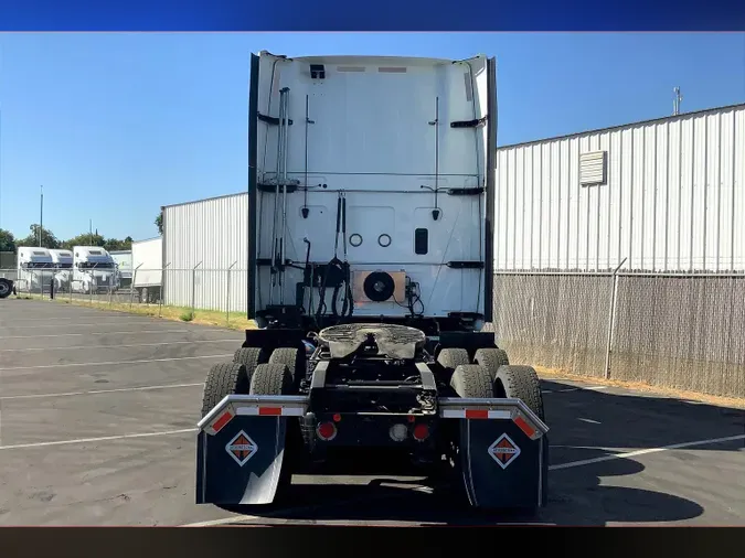 2021 INT LT625 6x4