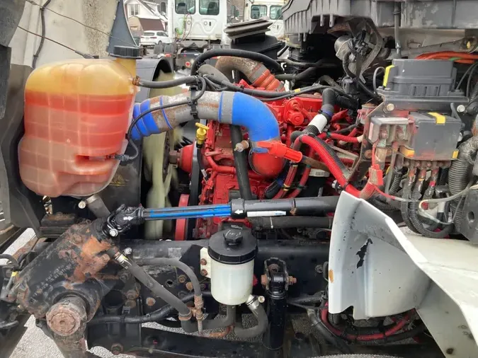 2020 NAVISTAR INTERNATIONAL MV607 (4X2)