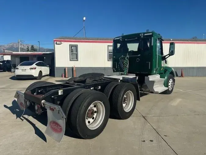 2021 Peterbilt 579
